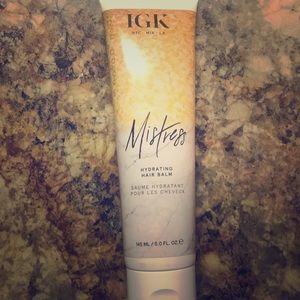 IGK conditioning hair mask.